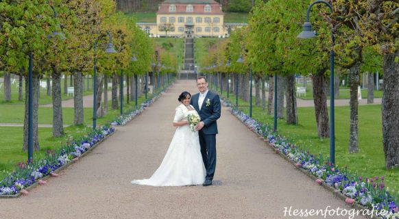 Hochzeitsfoto im Staatsbad Bad Brückenau (Bayern) mit indischer Braut