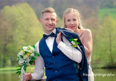 Preisgünstige Hochzeitsfotos von Eurem Hochzeitsfotografen in Hessen