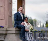 Klassische sitzende Hochzeitsaufnahmen im Staatsbad Bad Brückenau (Bayern)